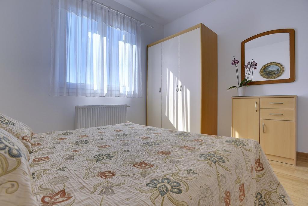 Apartment Bella プーラ エクステリア 写真