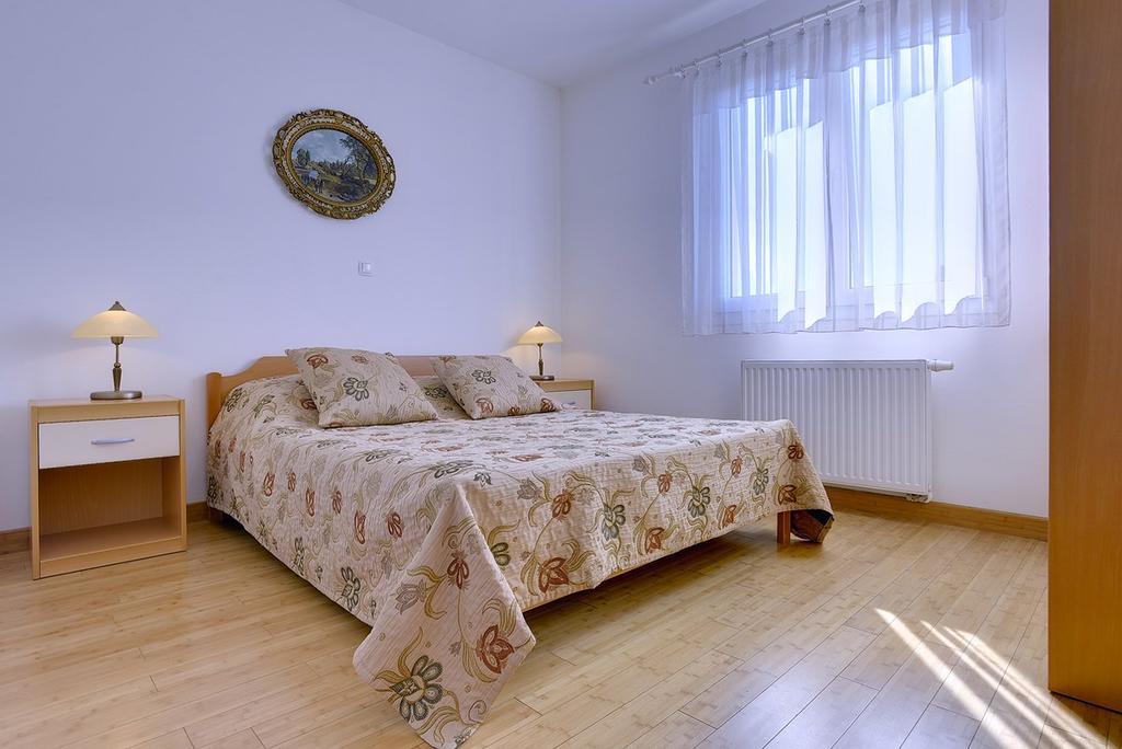 Apartment Bella プーラ エクステリア 写真